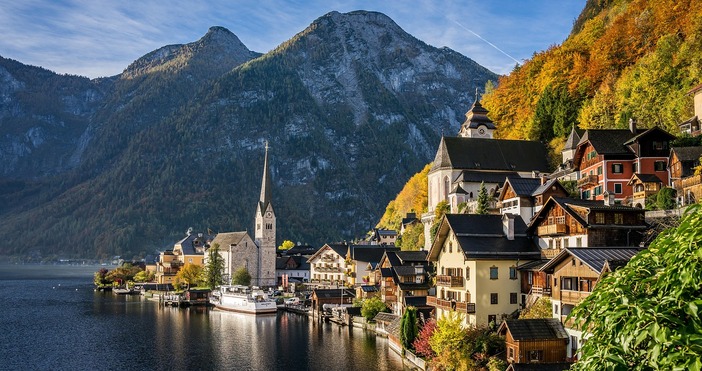 По данни на статистическите служби към 2023 г в Австрия