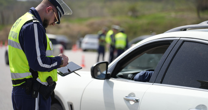 Специализирана полицейска операция разпоредена от директора на СДВР стартира снощи
