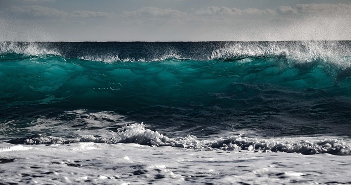 През нощта ще бъде ясно а утре над по голямата част