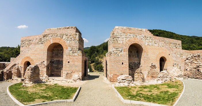 На крепостта Стенос край Костенец бяха отбелязани 1039 години от