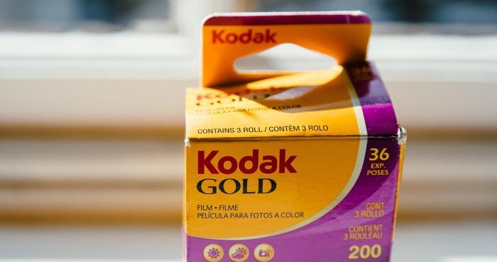 През годините фотографите по света се сблъскваха с избор между