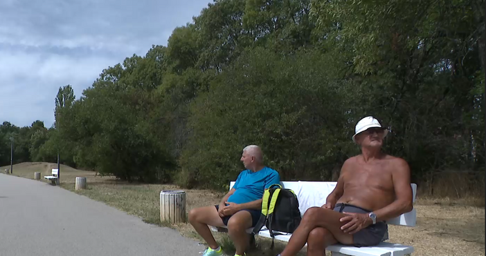 Стопкадър бТВЛекарите предупреждават че горещото време може да повиши риска