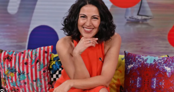 Легендата на БТВ Деси Стоянова навърши половин век   Днес станат точно