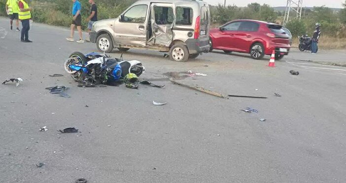 Моторист пострада тежко при инцидент на пътя Шумен Ямбол при изхода