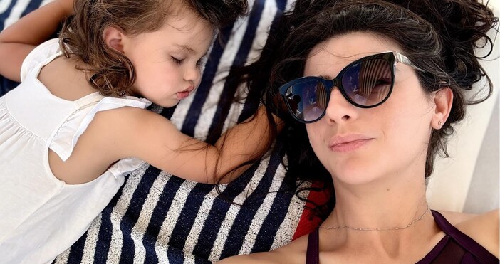 Депутатът от ПП ДБ Лена Бориславова изненада и очарова почитателите и