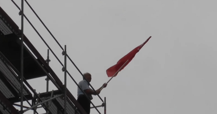 ЛЕНИН Станоев беше гост на живо в Patreon канала на