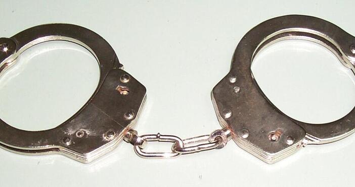 42 годишен бургазлия е задържан броени часове след извършването на два