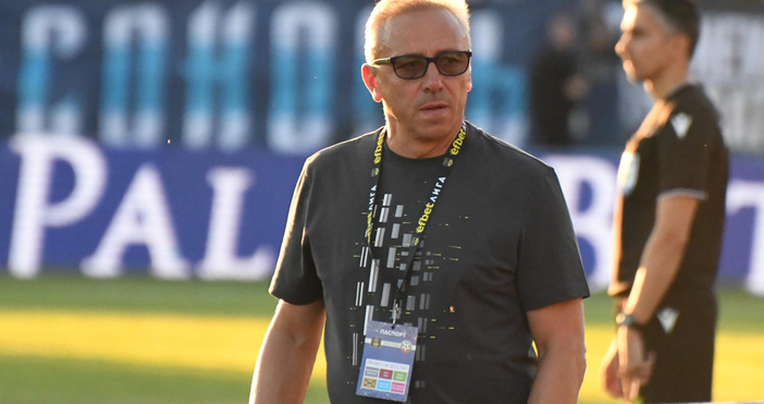 Наставникът на Черно море Илиан Илиев бе разочарован от пропуснатата победа при домакинството