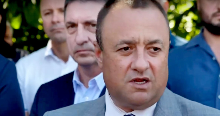 Мая Иванова Кадър Нова ТВМинистърът на регионалното развитие и благоустройството