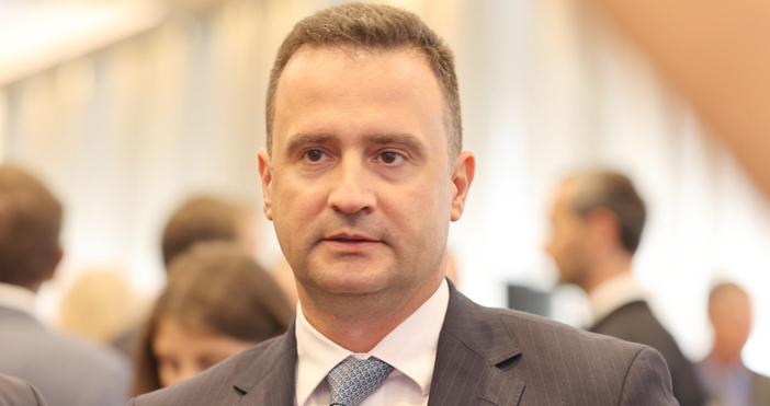 Бюджетът на енергийното министерство ще бъде увеличен 1.5 млрд. лв.