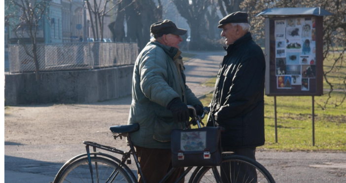 Хиляди не получават законните си средства от 9 месецаОколо 5900