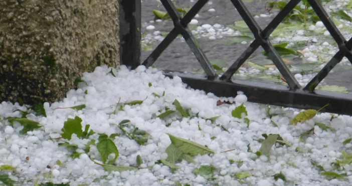 Прогноза за очаквания диаметър на градушката в цялата страна Според