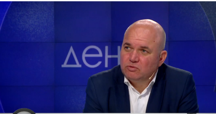 Според политика Владислав Панев внесеният вот на недоверие на тема завладяната