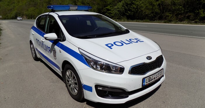 Днес се спира двупосочно движението на автомобили в пловдивския участък