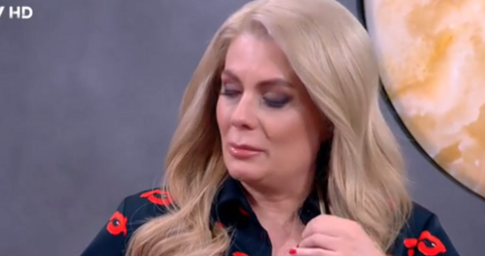 Емоциите на Венета Райкова взеха връх и тя не издържа