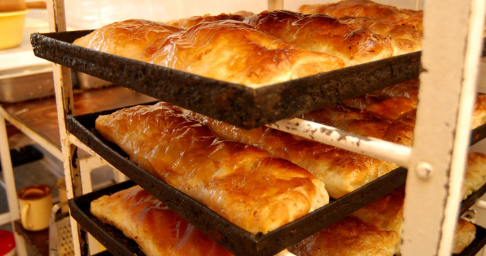 Близо 90% от баничките, които българите купуват, съдържат имитиращи млечни