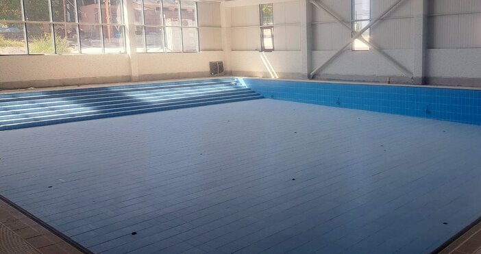 снимки Община ШуменДейностите по новия закрит басейн на Шумен са изпълнени