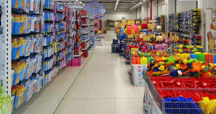 Полската търговска верига за детски стоки Smyk откри първия си физически магазин в