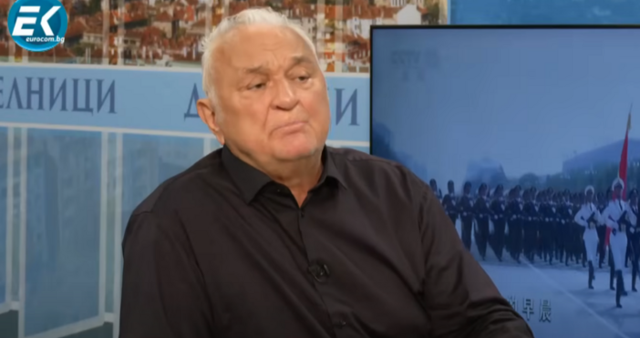 Авторът и тв водещ Сашо Диков гостува в предаването Делници