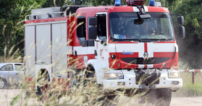 Продължава борбата с огъня в Национален парк Рила До късно снощи