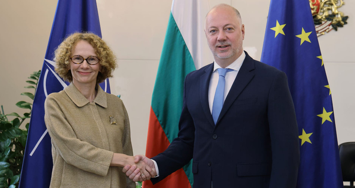 Активната роля на България в НАТО и в колективната отбрана