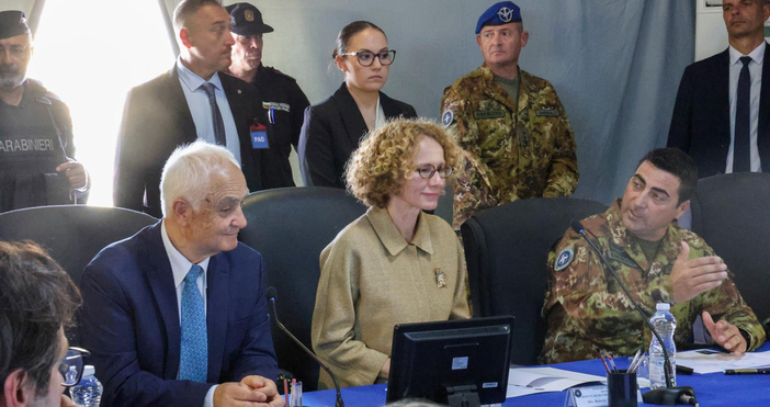 Министърът на отбраната Атанас Запрянов се срещна със заместник генералния секретар