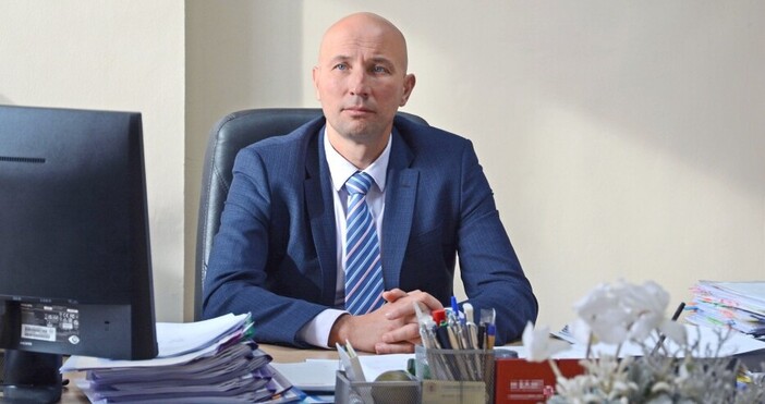 Във фейсбук профила на Диан Иванов отново има активност съобщава