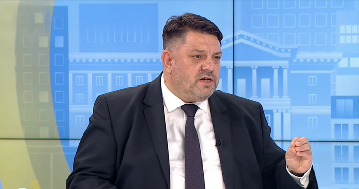 Парадът в Пекин не беше просто парад а комплекс от