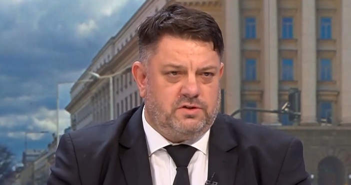 Не е нужно за всяка моя среща да уведомявам премиера