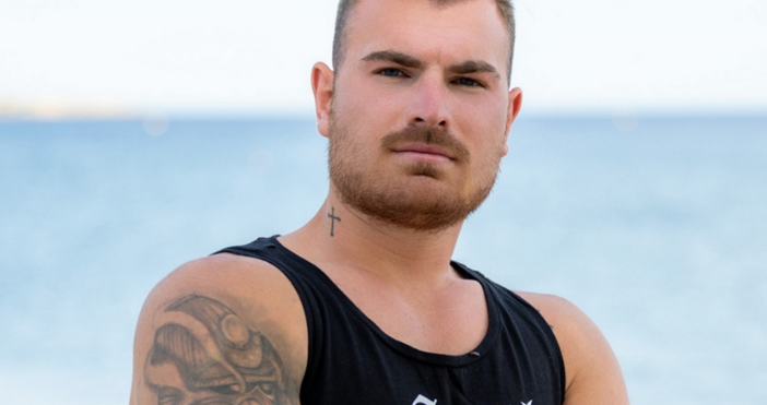 22 годишният Валентин с голямо самочувствие но лош старт в риалитито22 годишният