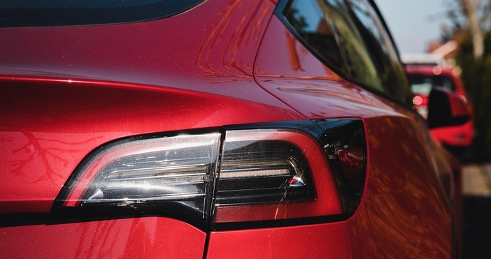 Нов законопроект предвижда данъчни облекчения за собствениците на електрически автомобили