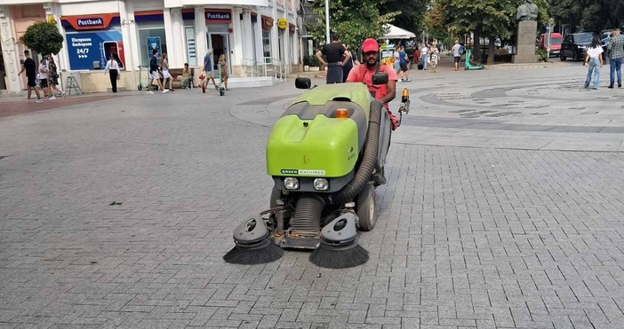Дизелова мотометачка Грийн машин собственост на сметопочистващата фирма ЗМБГ бе