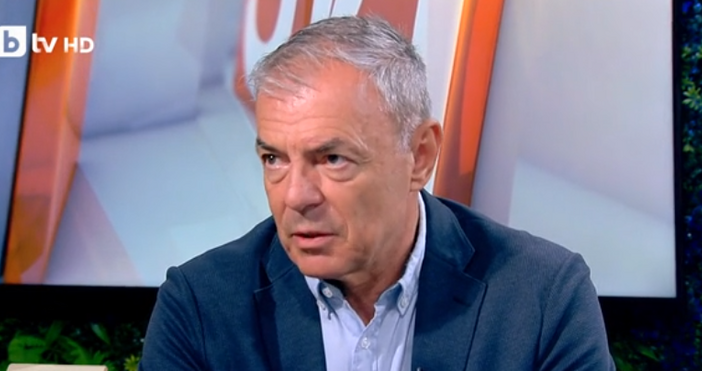 Закриването на училища у нас е много дълъг процес който