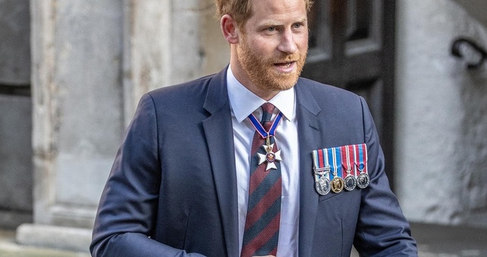 Принц Хари и съпругата му херцогинята на Съсекс се оттеглиха