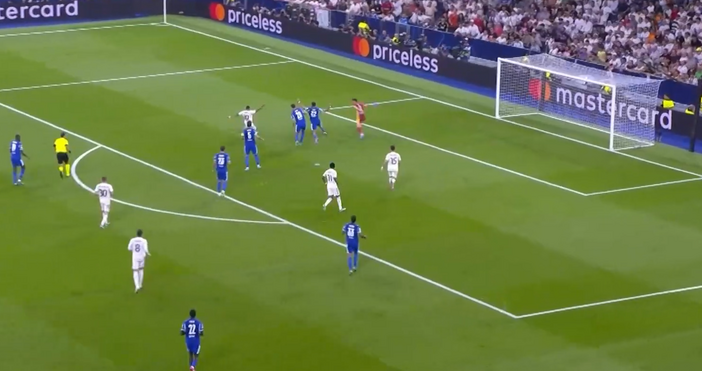 Реал Мадрид и Марсилия играят при резултат 1 1 на Бернабеу на старта на