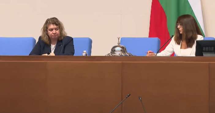 Стопкадър Нова ТвПропадна и петия опит на опозицията да бутне