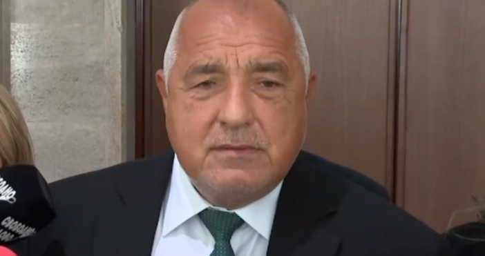 През покрива влязох това каза на репортерите лидерът на ГЕРБ