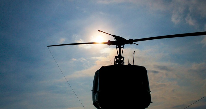 Хеликоптер на американската армия се е разбил близо до военна