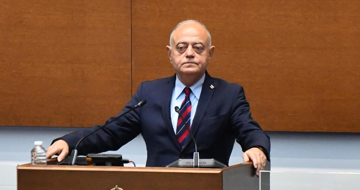 Това нещо се прави, за да се даде знак на