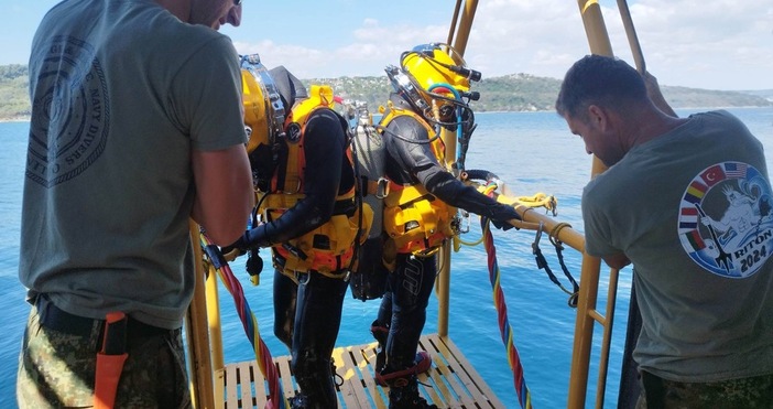 Военни моряци от шест държави тренираха заедно обезвреждането на морски