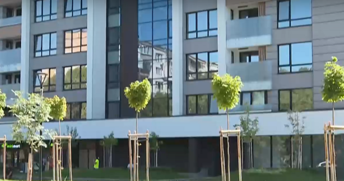 На 22 август получихме уведомление че едностранно компанията решава да