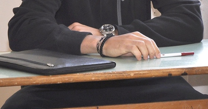 Изпитът по математика след седми клас няма да се превърне