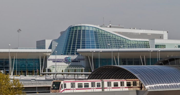 Извънредна новина от столичното летище Няма промяна в полетите на летище