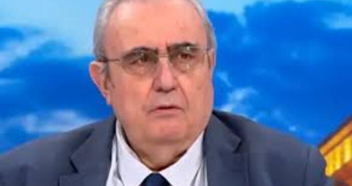 Политологът Огнян Минчев Делян Пеевски все по открито взима на абордаж