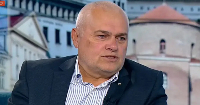 Най важното е че България има работещо правителство заяви бившият вътрешен