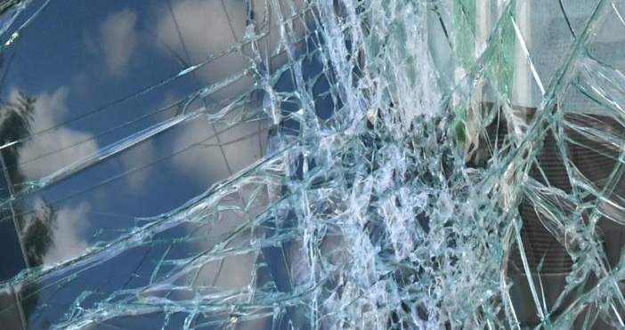 Трима души са загинали а 21 са ранени при станалите