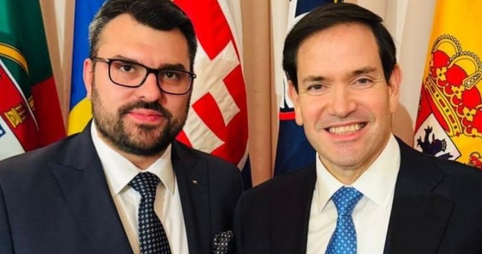 Министърът на външните работи на Република България Георг Георгиев разговаря с