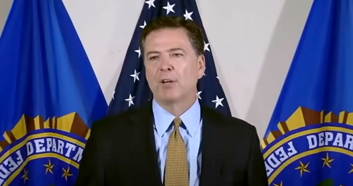 Бившият директор на ФБР Джеймс Коми е обвинен за