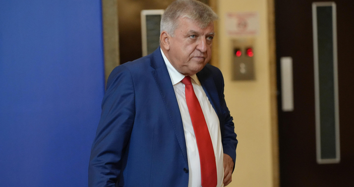 Министърът на околната среда и водите Манол Генов издаде разпореждане