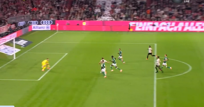 Рекордьорът по най бързо достигнати 100 гола за клуб от топ